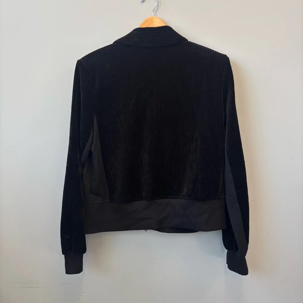 Cabi Team Jacket Medium Black Zip Front Bomber Pockets Casual 4499 - Picture 2 of 13